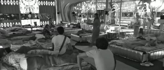 dhanalakshmi and azeem fight contestants got tensed video viral