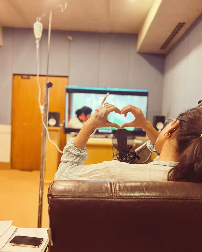 samantha wears 30kg weigh saree for shakuntalam movie shoot