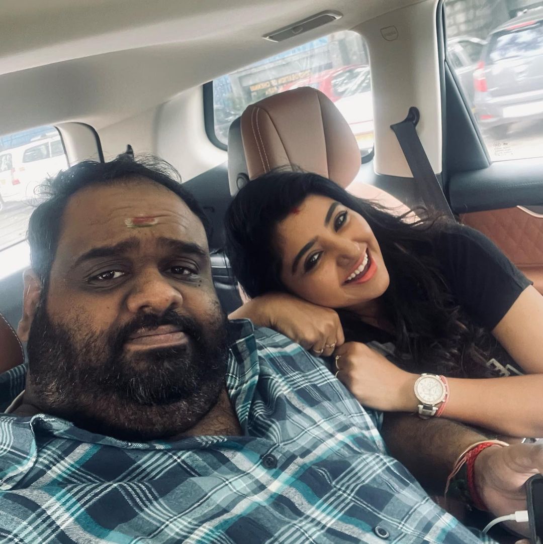 mahalakshmi shares selfie with ravinder and caption in double meaning