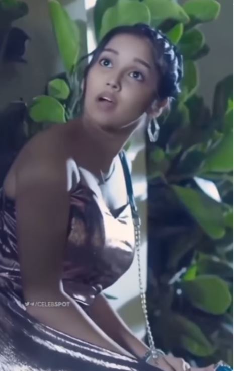 anikha surendran hot video trailer scenes of ghost movie