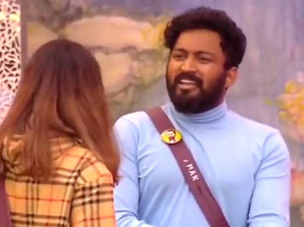 vikraman speaking about ayesha periods in public video of nomination getting viral on social media