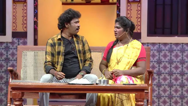 aranthangi nisha asks sorry for speaking bad and fun about tamilisai on stage video getting viral