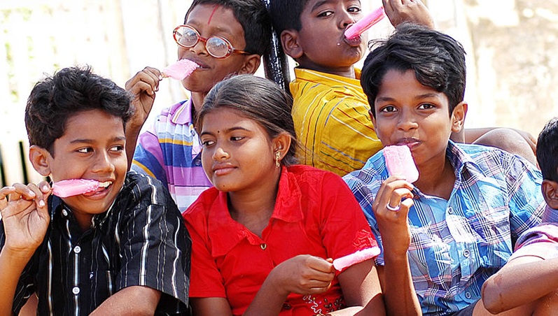 pasanga movie sreeram says that he is not a kid anymore as called kid on stage