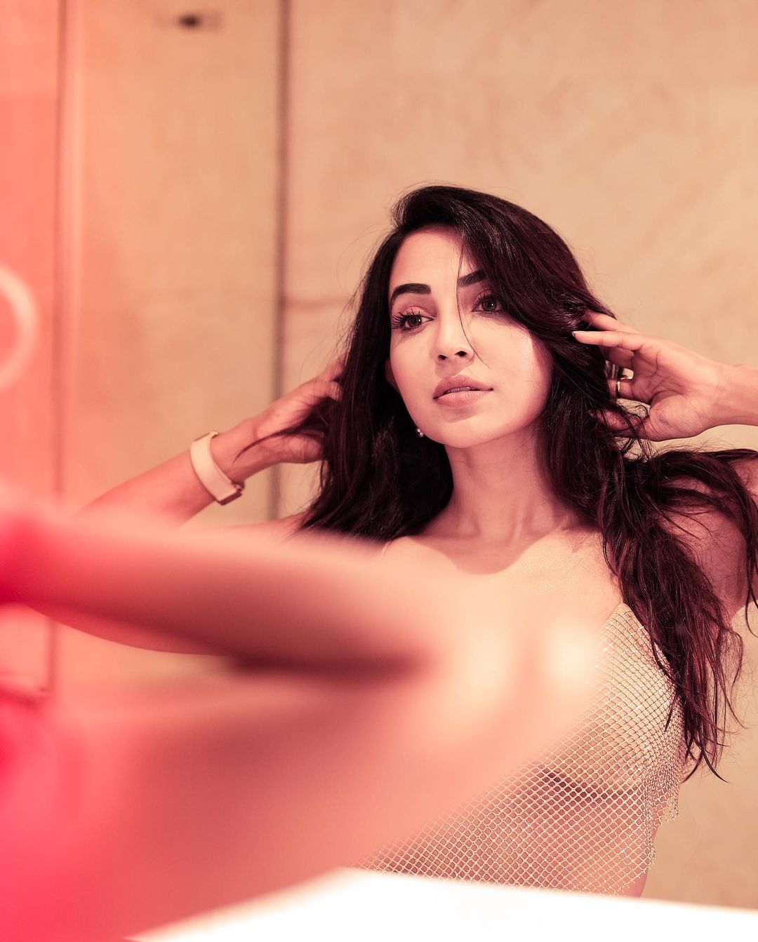 parvati nair hot photos getting viral on social media