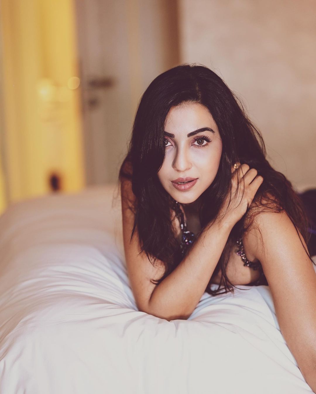 parvati nair hot photos getting viral on social media