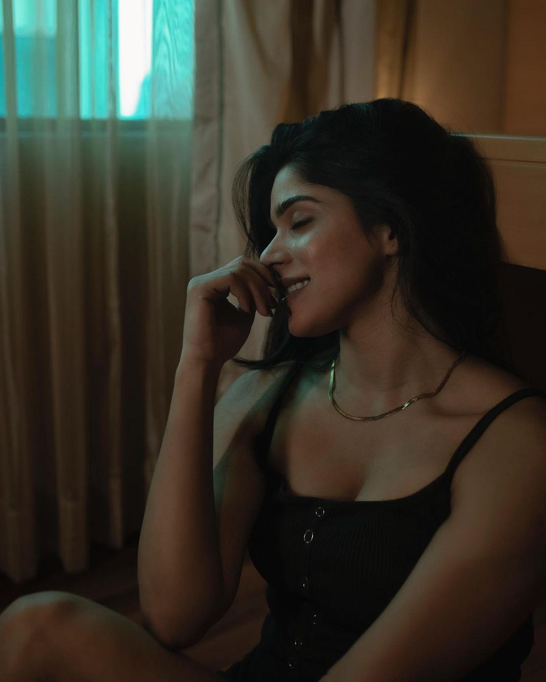 divyabharathi hot photos getting viral on social media