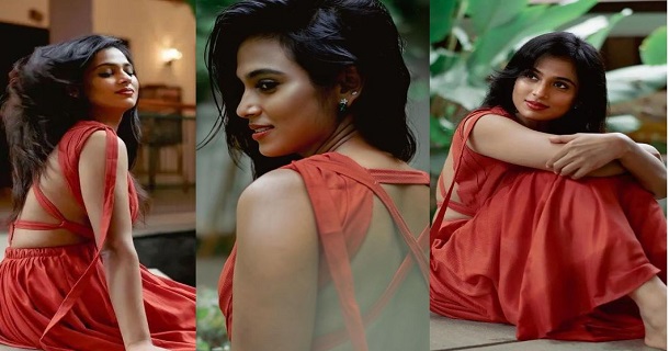 ramya pandian hot photos in classic model photoshoot
