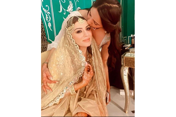 hansika motwani as bridal look photos and video getting viral on social media