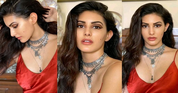 amyra dastur hot photos in grand dress getting viral on social media