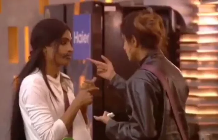 ayesha scolds shivin for her speech and her sentence getting viral on social media