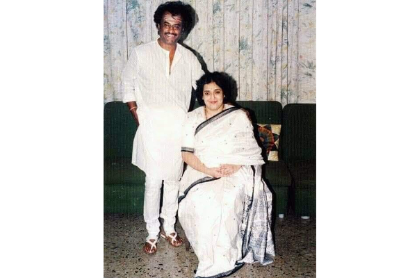 ramya krishnan instead of latha rajinikanth photo getting viral on social media