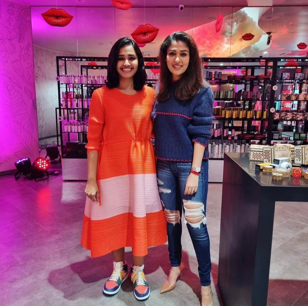 nayanthara new look in super modern dress getting fans attention