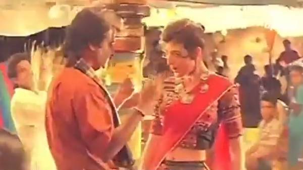 varisu ranjithame and thalapathy raakamma kaiya thattu song sync video getting viral on social media