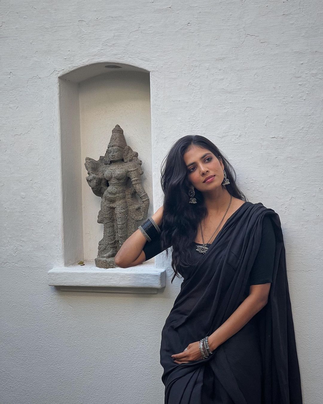 malavika mohanan latest hot photos getting viral on social media