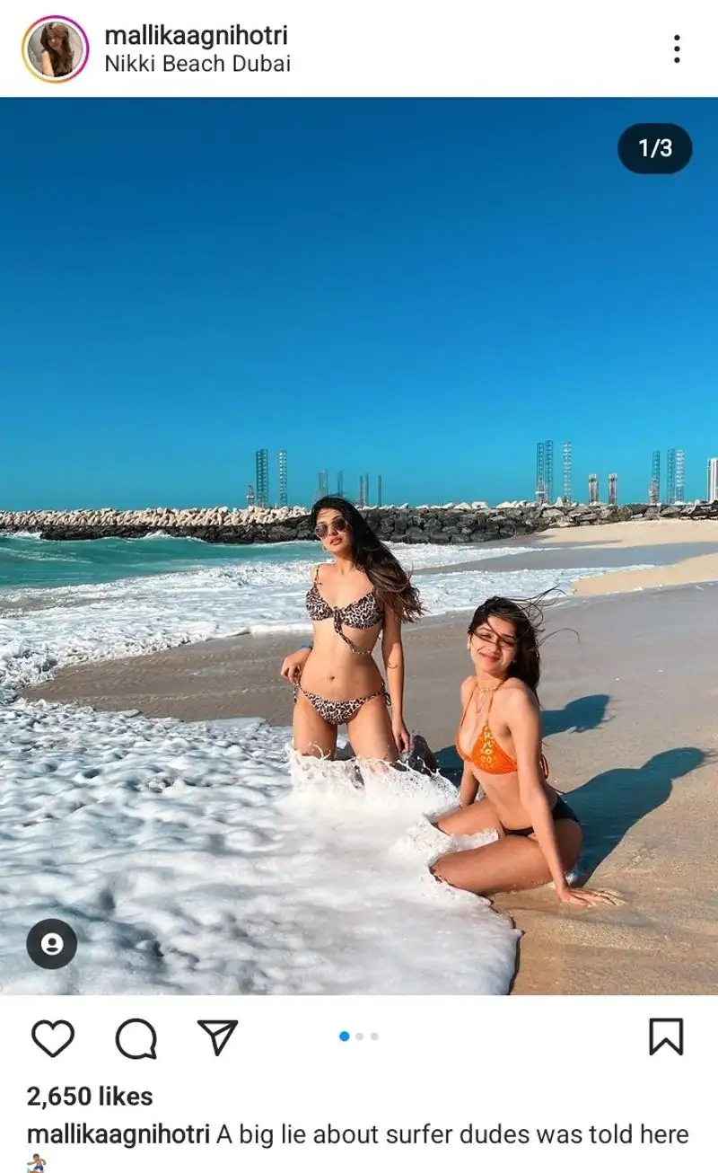 vivek agnihotri got slammed for his daughter bikini dress pose comparing his comment on pathaan song