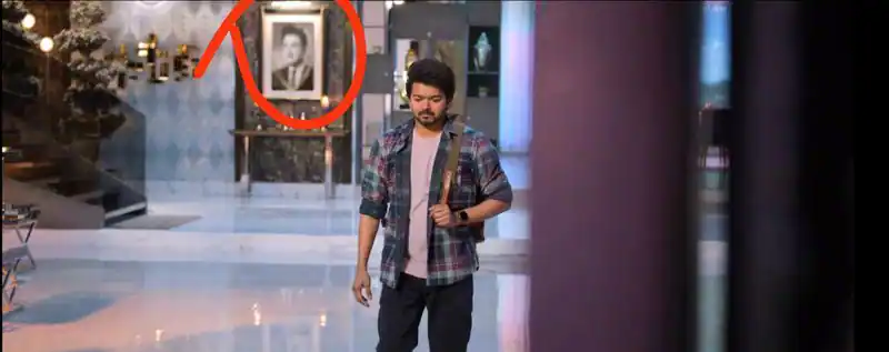 thalapathy vijay varisu trailer gemini ganesan photo getting viral on social media