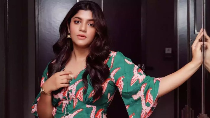 college student misbehaves with aparna balamurali on stage in function