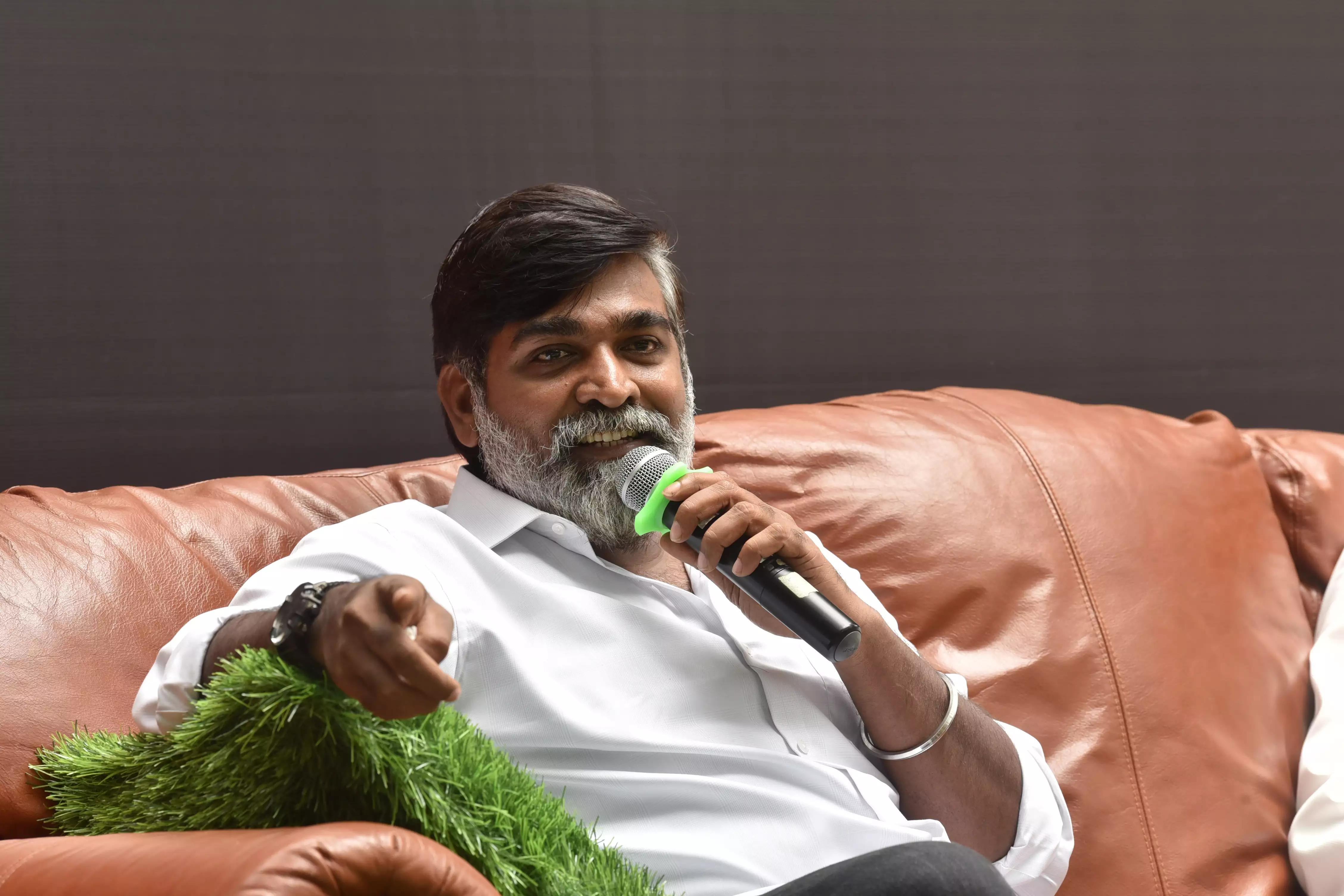 directors shocked about vijay sethupathi activities in recent days information viral