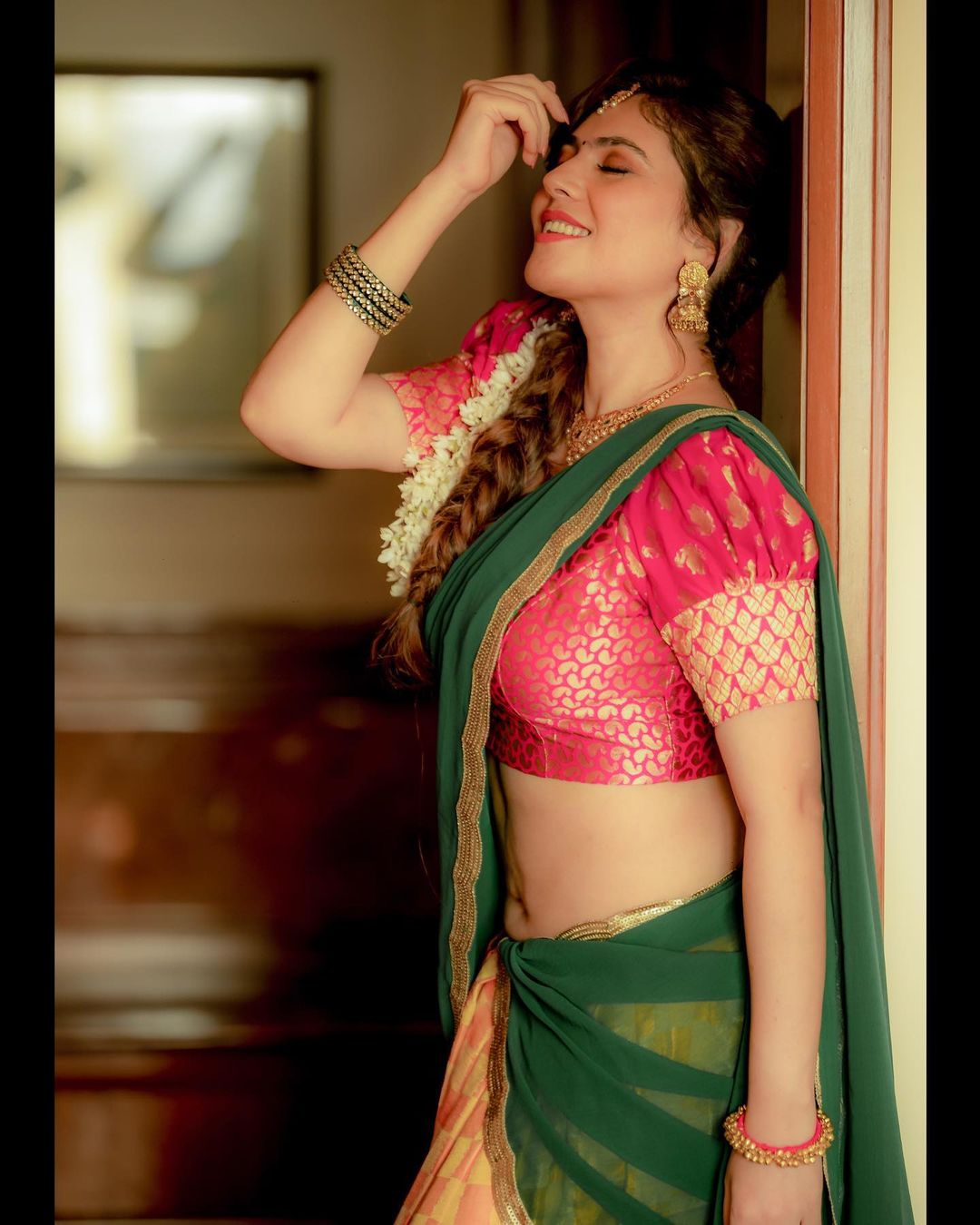 sherin hot photos in half saree getting viral