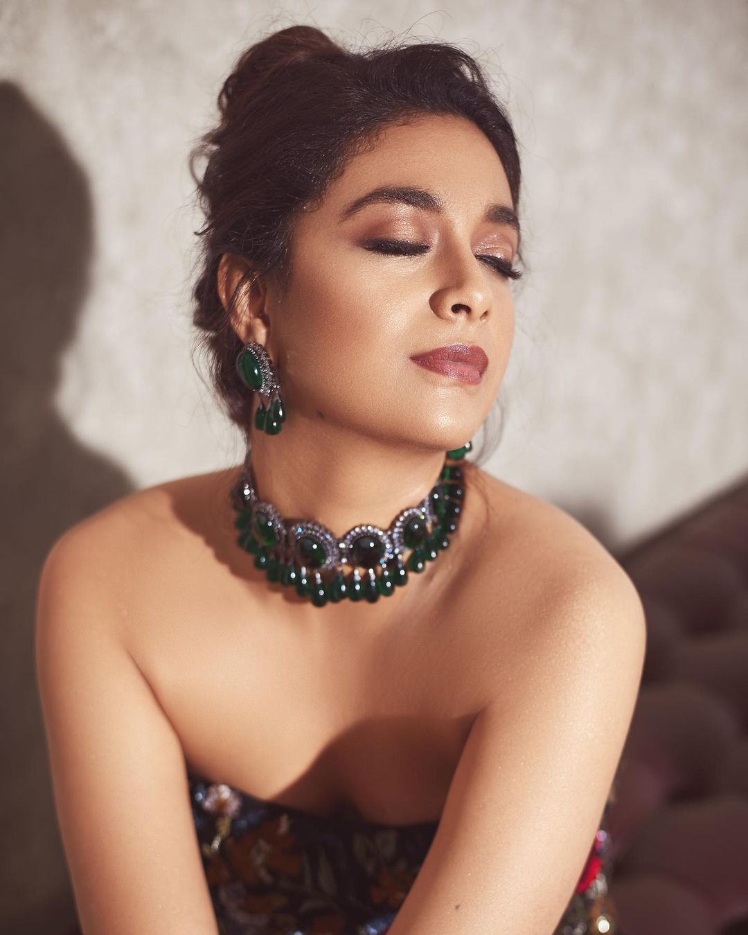 keerthy suresh hot photos getting viral on social media